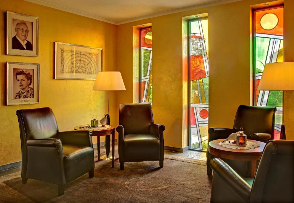 Mönchberg Hotel Schmitt Garni מראה חיצוני תמונה
