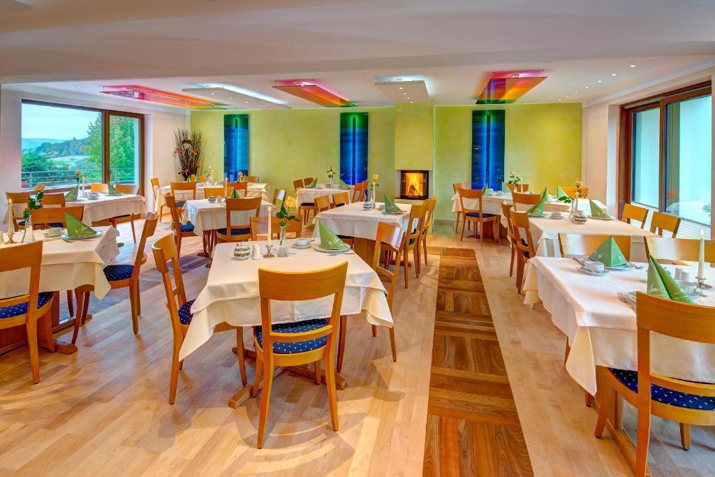 Mönchberg Hotel Schmitt Garni מראה חיצוני תמונה